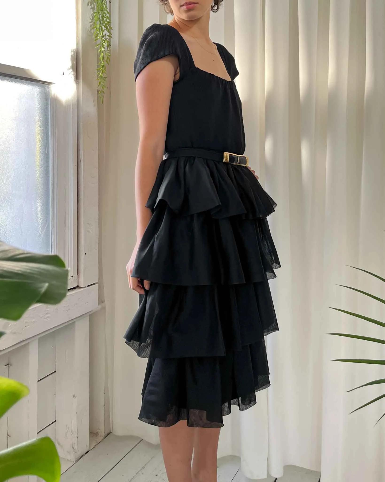 90s St John Knit Ruffle Dress | XS-S