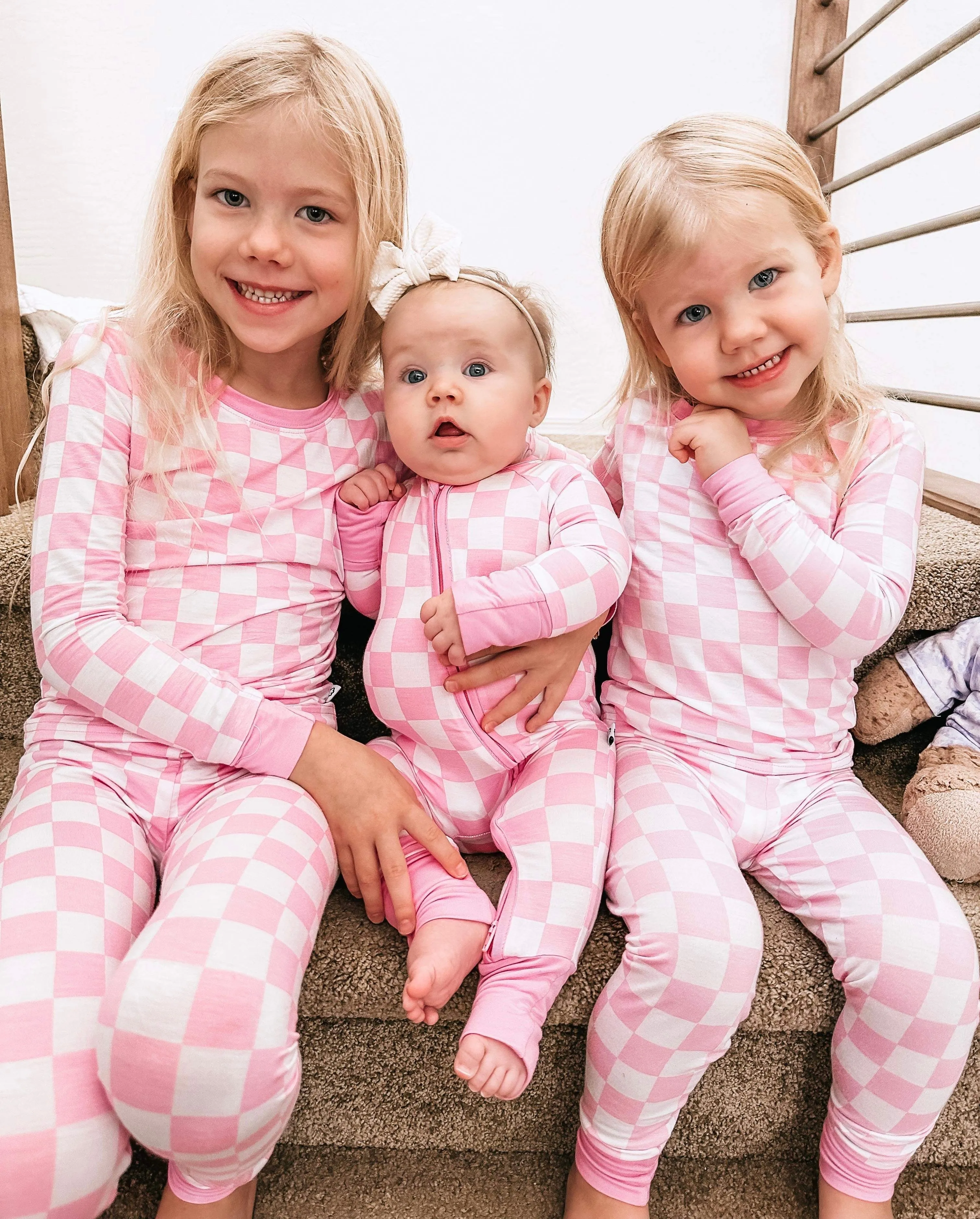 Bubblegum Checkers Dream Set