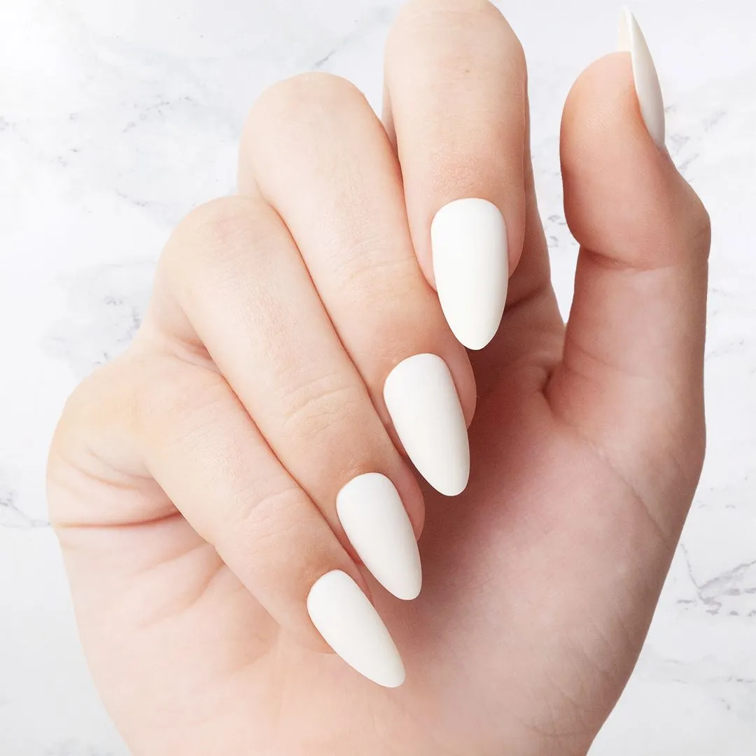Cream - Almond - Sustainable Nails