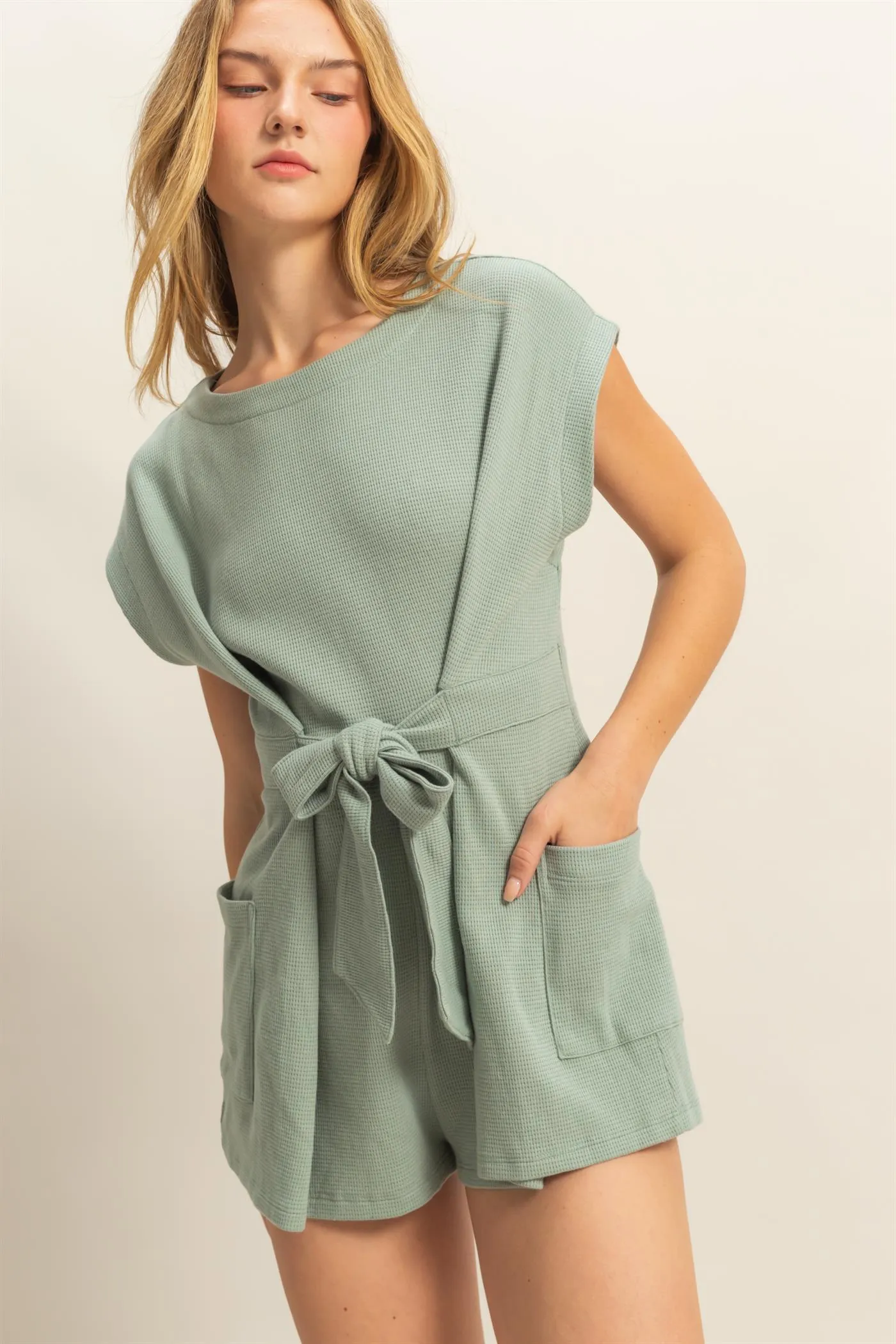 DZ25C387-Tie-Front Waffle Knitted Romper