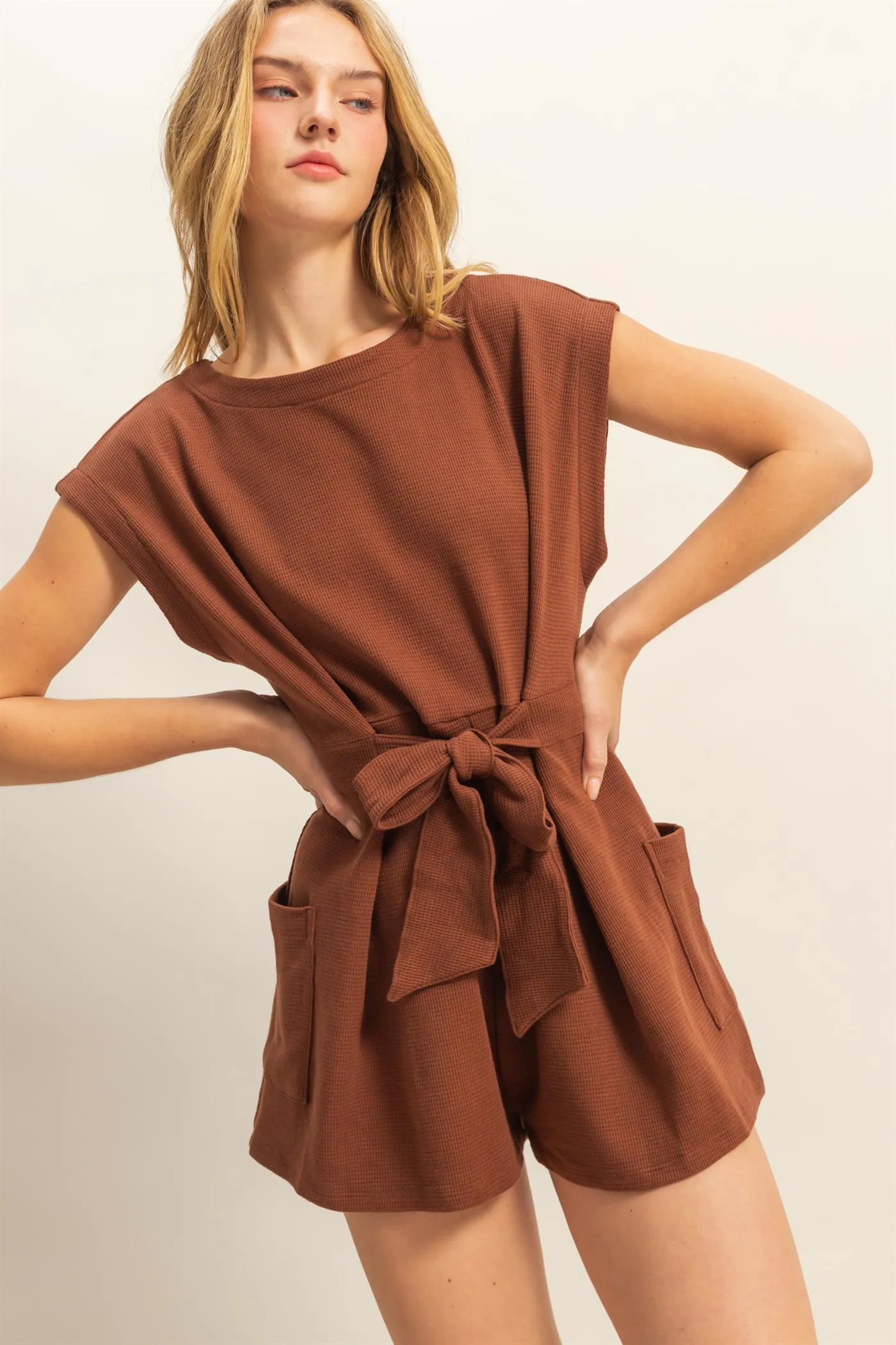DZ25C387-Tie-Front Waffle Knitted Romper