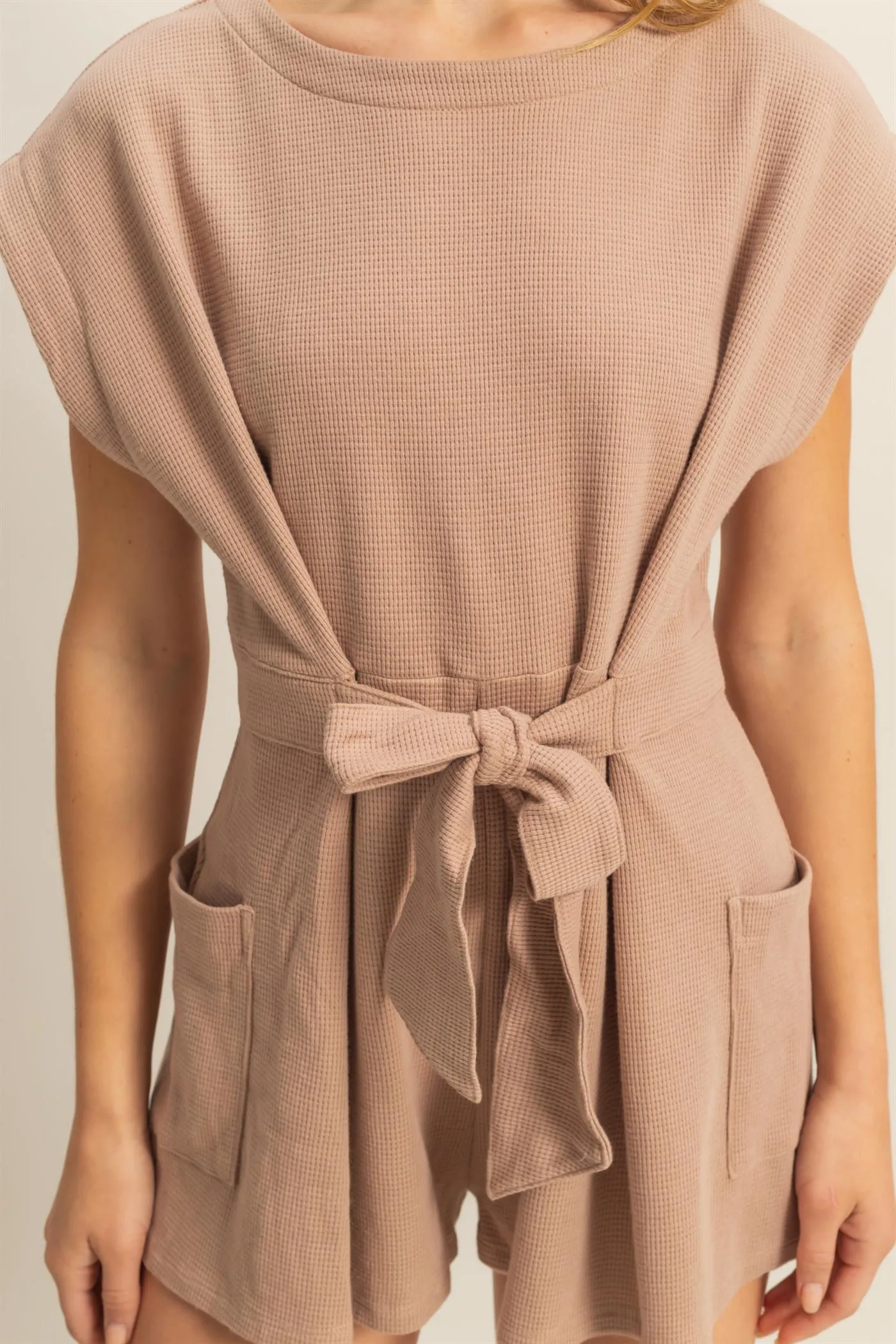 DZ25C387-Tie-Front Waffle Knitted Romper