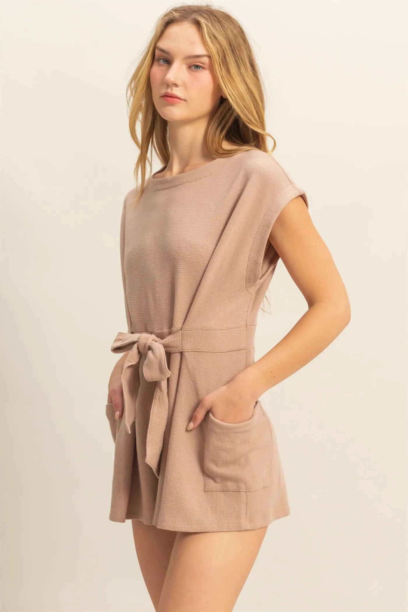 DZ25C387-Tie-Front Waffle Knitted Romper