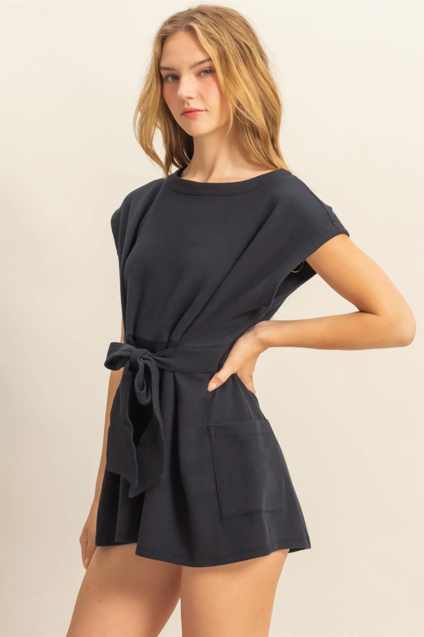 DZ25C387-Tie-Front Waffle Knitted Romper