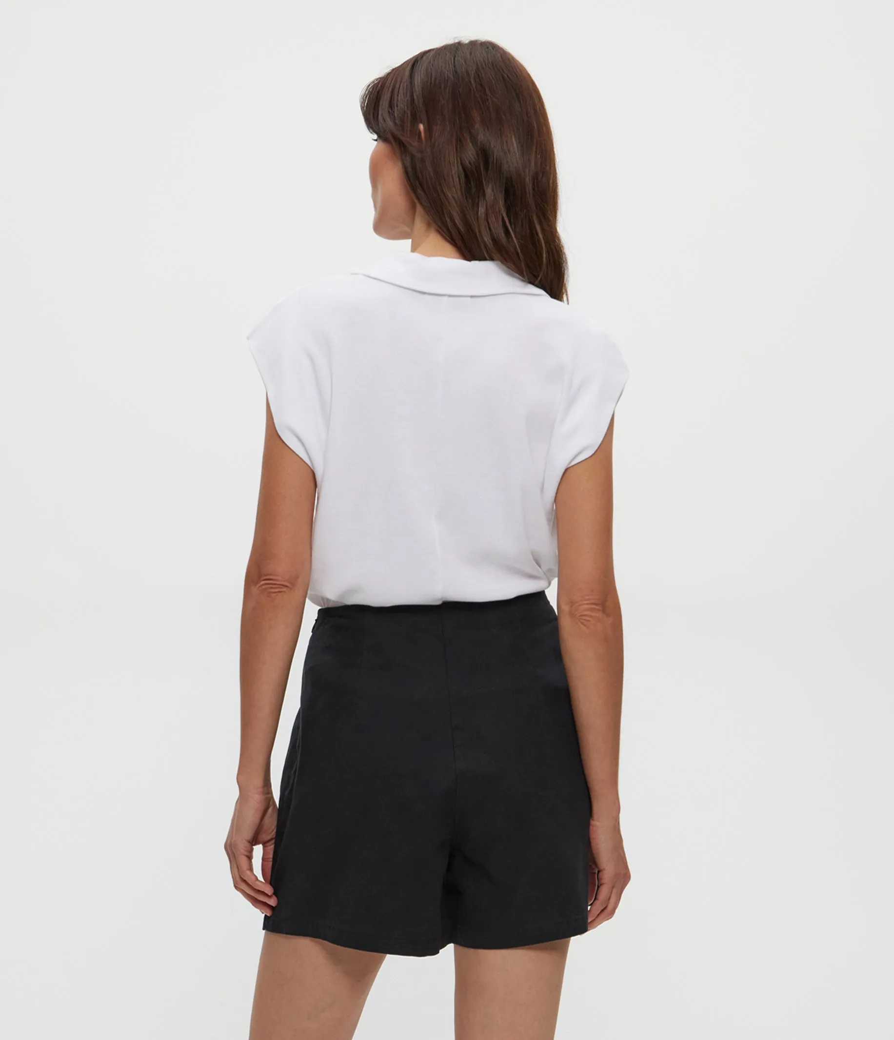 FAYE POWER SHOULDER POLO IN WHITE